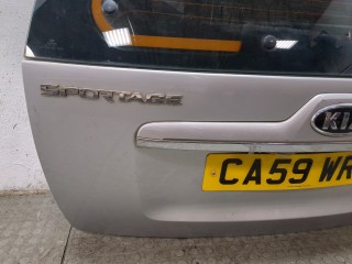 Стекло заднее, ориг. номер 871110Z000, KIA Sportage 2008-2010