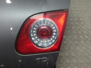 Фонарь крышки багажника правый, ориг. номер 3C5945094F, Volkswagen Passat 2005-2010