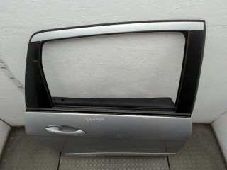 Стекло боковой двери правое заднее, ориг. номер A1697350200, Mercedes B W245 2008-2011
