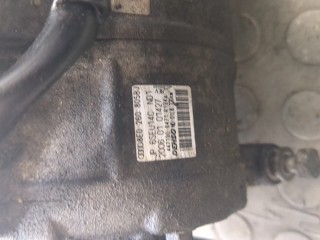 Компрессор кондиционера, ориг. номер 8E0260805BJ, Audi A4 2000-2006