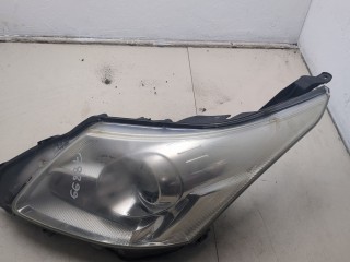 Фара (передняя) левая Toyota Avensis 3 2008-2011