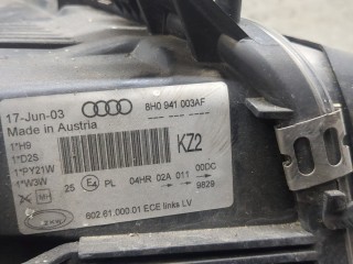 Фара (передняя) левая, ориг. номер 8H0941003AF, Audi A4 2000-2006