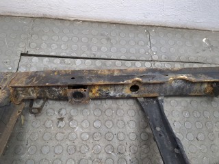 Усилитель бампера передний, ориг. номер 620301VA1A, Nissan Serena (C26) 2010-2013