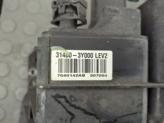 Адсорбер, ориг. номер 314003Y000, Hyundai Elantra 2013-2016