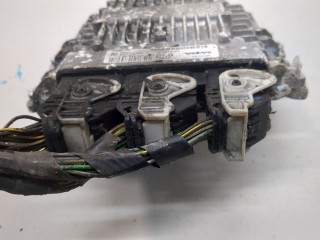 Блок управления двигателем, ориг. номер 5WS40328B, Volvo V50 2003-2007