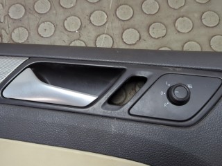 Дверная карта (Обшивка двери) левая передняя, ориг. номер 5C7867011Q, Volkswagen Jetta 2014-2019