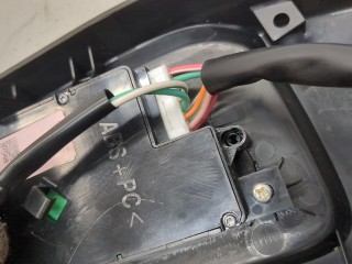Кнопка регулировки сидений левая, ориг. номер FU10LK413, Mazda CX-5 2017-2021