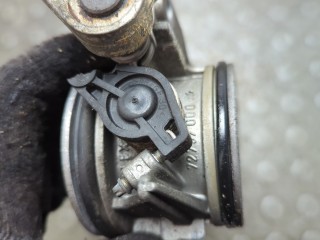 Заслонка дроссельная, ориг. номер 7700875435, Renault Megane 1995-1999