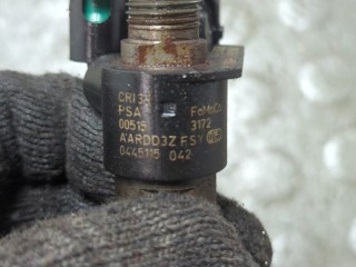 Форсунка топливная, ориг. номер LR001325, 0445115042, LR006864, Land Rover Freelander 2 2006-2010