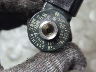Форсунка топливная, ориг. номер 03L130277J, 0445110369, 03L130855CX, Audi A3 2008-2013