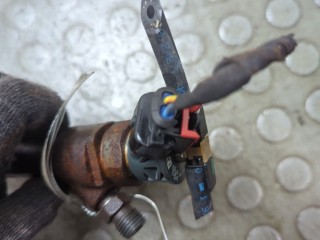 Форсунка топливная, ориг. номер 0445110654, LR073710, Land Rover Range Rover Evoque 2015-2018