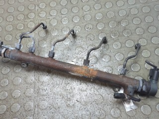Рампа (рейка) топливная Mercedes C W203 2004-2008