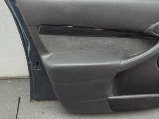 Дверная карта (Обшивка двери) левая передняя, Ford Focus 2001-2005