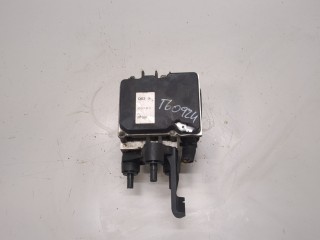 Блок АБС, насос (ABS, ESP, ASR) Mercedes E W212 2009-2013