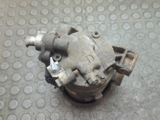 Компрессор кондиционера, ориг. номер 92600-9F510, Nissan Almera 2002-2006