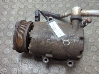 Компрессор кондиционера Ford Focus 2007-2011