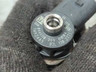 Форсунка топливная, ориг. номер 0445110369, Audi A3 2008-2013