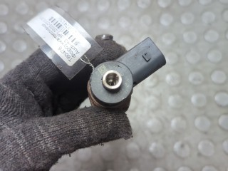 Форсунка топливная, ориг. номер 0445110369, Audi A3 2008-2013