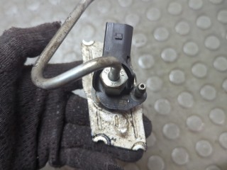 Форсунка топливная, ориг. номер 0445116030, Volkswagen Tiguan 2006-2011
