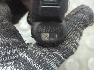 Форсунка топливная, ориг. номер 9657144580, 1373549, 1373550, Ford S-Max 2006-2010
