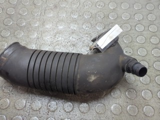 Патрубок интеркулера Volkswagen Passat 2000-2005