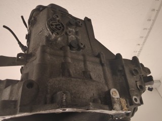 КПП 5-ст.мех. (МКПП), ориг. номер 02R300042Q, Audi A1 2010-2014