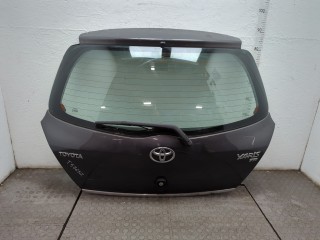 Замок багажника Toyota Yaris 2005-2009