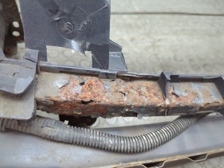Усилитель бампера передний, ориг. номер 1540638, 8V41S10922AD, Ford Focus 2004-2008