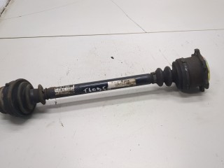 Полуось (приводной вал, шрус) левая передняя Volkswagen Passat 1996-2001