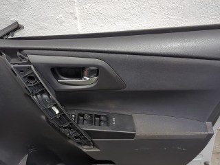 Дверь боковая (легковая) правая передняя, ориг. номер 6700102300, Toyota Auris E18 2012-2015