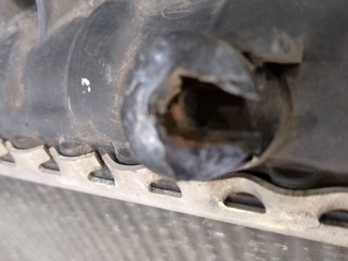 Радиатор охлаждения двигателя, ориг. номер 9193265, Opel Astra 1998-2009