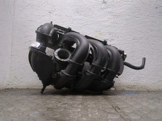 Коллектор впускной Ford Focus 2007-2011