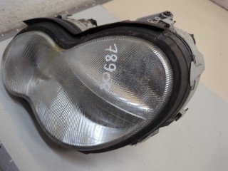 Фара (передняя) левая, ориг. номер A2038200761, Mercedes C W203 2000-2004