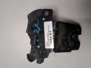 Замок багажника Audi A4 2000-2006