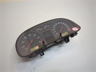 Щиток приборов (приборная панель) Volkswagen Golf 4 1997-2006