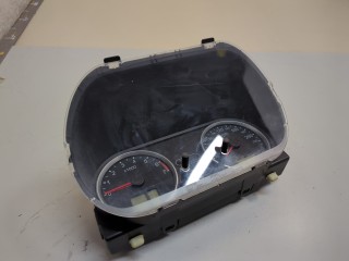 Щиток приборов (приборная панель) Ford Fusion 2002-2005