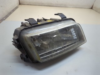 Фара (передняя) правая Audi A4 1994-1999, 8D0941030B