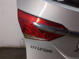 Фонарь дополнительный (стоп-сигнал), ориг. номер 927003Z000, Hyundai i40 2011-2015