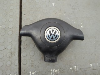 Подушка безопасности водителя Volkswagen Passat 1996-2001