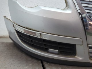 Бампер передний, ориг. номер 3C0807217D, Volkswagen Passat 2005-2010