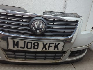 Бампер передний, ориг. номер 3C0807217D, Volkswagen Passat 2005-2010