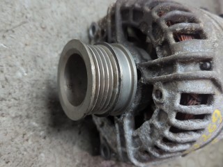 Генератор, ориг. номер 55556067, Opel Astra 1998-2009