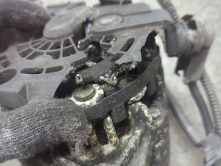 Генератор, ориг. номер 270600Q040, Toyota Yaris 2005-2009