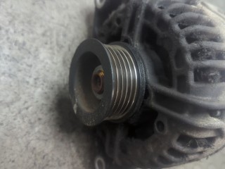 Генератор, ориг. номер 0124325171, 13222930, 93190138, Opel Astra 1998-2009