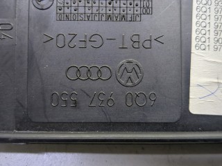 Блок предохранителей, ориг. номер 6Q0937550F, Skoda Fabia 1999-2004
