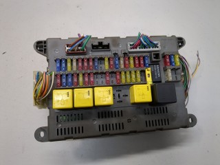 Блок предохранителей, ориг. номер YQE102930, YQE500150, Land Rover Freelander 1 1997-2003