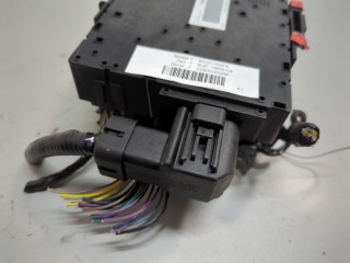 Блок предохранителей, ориг. номер 9L8T15604CA, Ford Escape 2007-2012