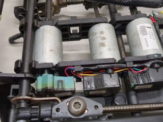 Сиденье правое переднее, ориг. номер 88940334, Cadillac Escalade 2 2001-2006