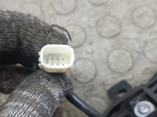 Ручка двери наружная левая передняя, Mazda 3 2008-2011