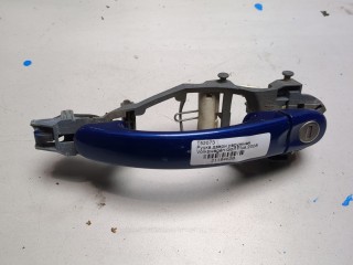 Ручка двери наружная правая передняя Volkswagen Golf Plus 2005-2009